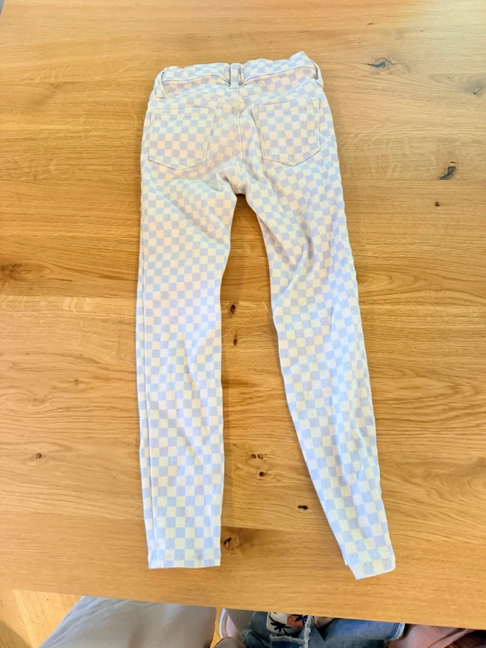old navy size 7 Kids Checkerboard Stretch jeans - Light Blue and White